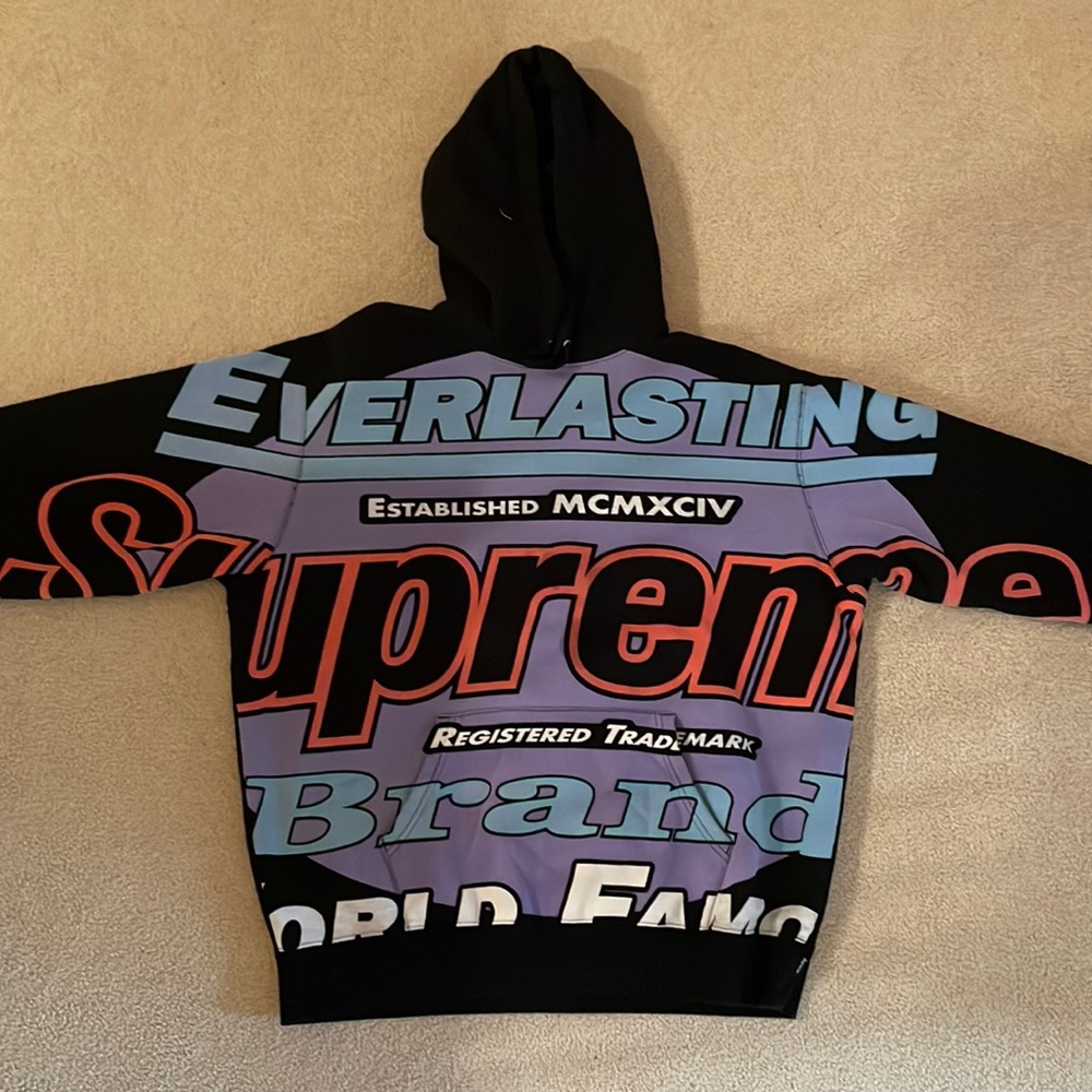 Supreme Hoodie